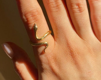 Serpent Ring • Women&#39;s rings • adjustable rings • everyday fashion • boho • stackable rings • jewellery layer • jewelry layer