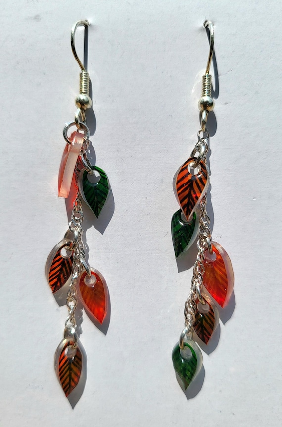 19 Fall Earrings With Leaves, Acorns and Pumpkins 16 Stained-Glass-Effect Leaves