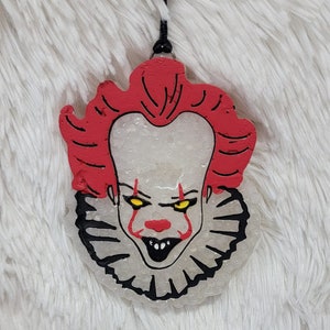 Pennywise freshie (glows in the dark)