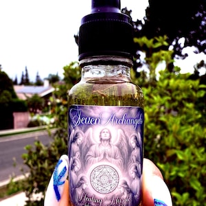Seven Archangels Ritual Oil (1 PC), Intention Oil, 7 Angels 1/2 oz Protection Oil, Aceite Siete Arcángeles, Spiritual Oil