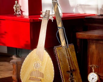 モロッコの楽器2点セット グンブリ＆リュートセット - 伝統的な