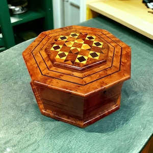 Handcrafted Moroccan Thuya Wood Jewelry Box - Unique Aromatic Elegance Handmade Luxury for Your Gems