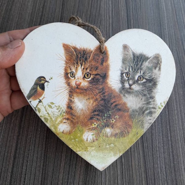 Decoupage Heart Cat's , Cat's Décor, 15cm Decoupaged MDF heart plaque