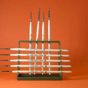 Miniature Painting Brush Stand: Tabletop Artist Organizer
