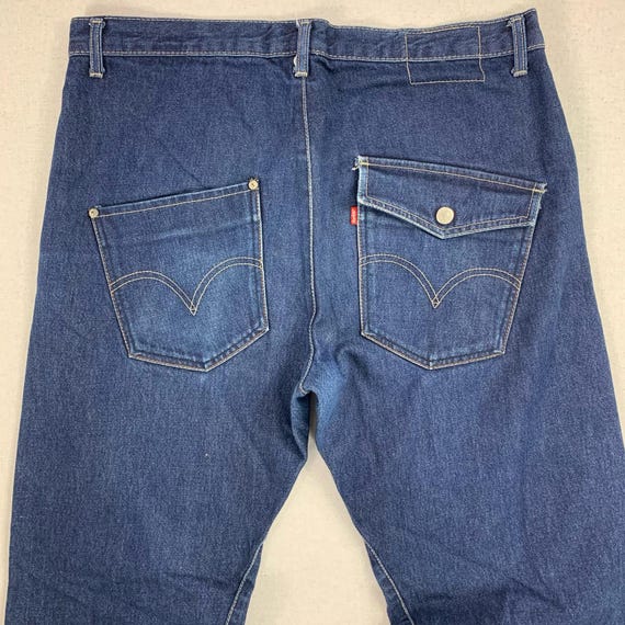 Vintage Dunkelblau Levi 