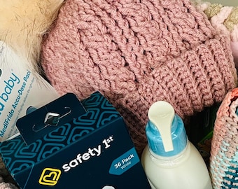 Plushy baby beanie with double faux fur Pom Pom