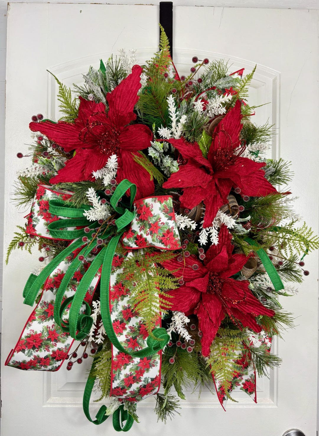 Red Poinsettia Christmas Wreath for Front Door – Elegant Holiday Wreath ...