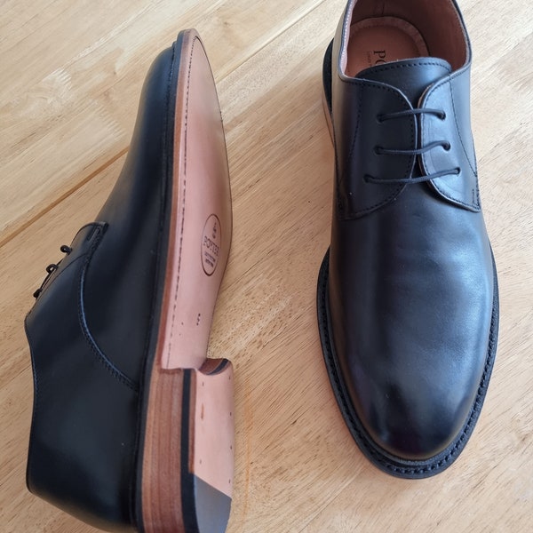 Handmade Goodyear Welted Shoes for Men, Leather Upper, Leather Outsole, Leather Insole.