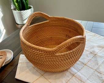 Food Storage Basket with Handle Hammock Fruit Bowl Birthday Housewarming Gift for Her Mom Bread Fruits Rattan Wood Woven Baskets & Bowls