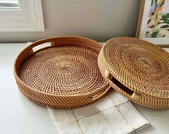 Decorative Trays for Coffee Table Decor Round Tea Tray with Handle Ottoman Serving Tray Catch All Rolling Tray Rattan Fruits Storage Basket