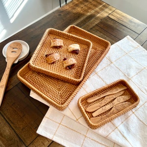Rectangular Woven Trays Natural Rattan Wooden Decorative Serving Baskets Dry Fruit Platter Bread Storage Bins S M L or Set of 3 Serving Tray