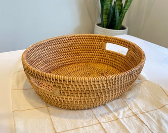 Hand Woven Storage Basket Natural Rattan Wood Oval Storage Basket with Built-in Handles Organizer Bin with Handles Living Room Home Decor