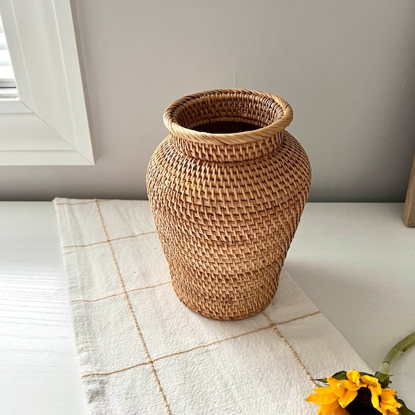 Rattan Table Vase for Dry Flower Handwoven Boho Vase Kitchen Decor Decorative Handmade Vases Basket Housewarming New Home Present for Her