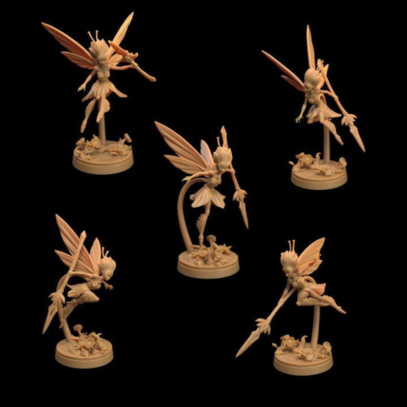 Seelie Guards Spear Miniature Dragon Trappers Lodge Dungeons and Dragons