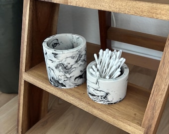 Round Duo Organizer Set with Large and Small Hearts, Marbled Design | Bathroom Storage | Bathroom Organizer | Desk Organizer | Decorative