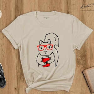 Squirrel Holding a Book Shirt, Bookworm Squirrel T-Shirt, Squirrel With Glasses, Cute Squirrel Shirt, Librarian Gift