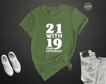 41Th Birthday Shirt Funny Tee: Vintage 1985 Hello Forty Design, Cotton Blend (Unisex S-XXL, Party Wear)