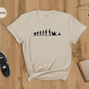 Chemise Gamer Evolution - T-shirt de jeu vidéo amusant - Tissu en coton mélangé, coupe unisexe, tenue décontractée au quotidien image 1