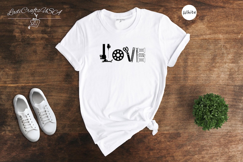 Camiseta divertida para amantes de la costura: Camiseta con humor para artesanos / Mezcla de algodón, corte unisex / Regalo para mamá, Camiseta para quilters imagen 4