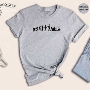 Chemise Gamer Evolution - T-shirt de jeu vidéo amusant - Tissu en coton mélangé, coupe unisexe, tenue décontractée au quotidien image 2