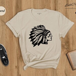 Native American Tee: Son of American Indian Chief Shirt, Feather Design | 100% Cotton, Unisex Fit | Multiple Sizes 画像 6
