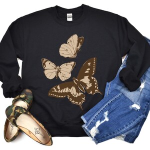 Vintage Butterfly Sweatshirt, Retro Butterfly Sweater, Nature Inspired Hoodie, Retro Butterfly, Cute Gift