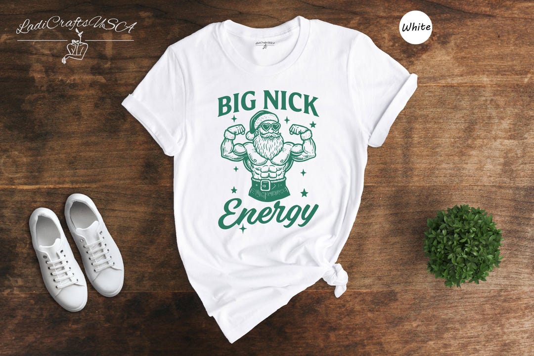 Muscle Santa Tee Holiday Shirt: Fun Festive Apparel, Cotton Blend