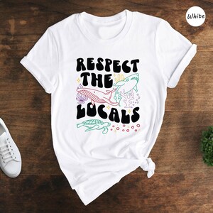 Whale Shark Tshirt Casual Tee, Respect The Locals Print (Unisex XS-XXL, Relaxed Fit, Cotton Blend) imagem 6