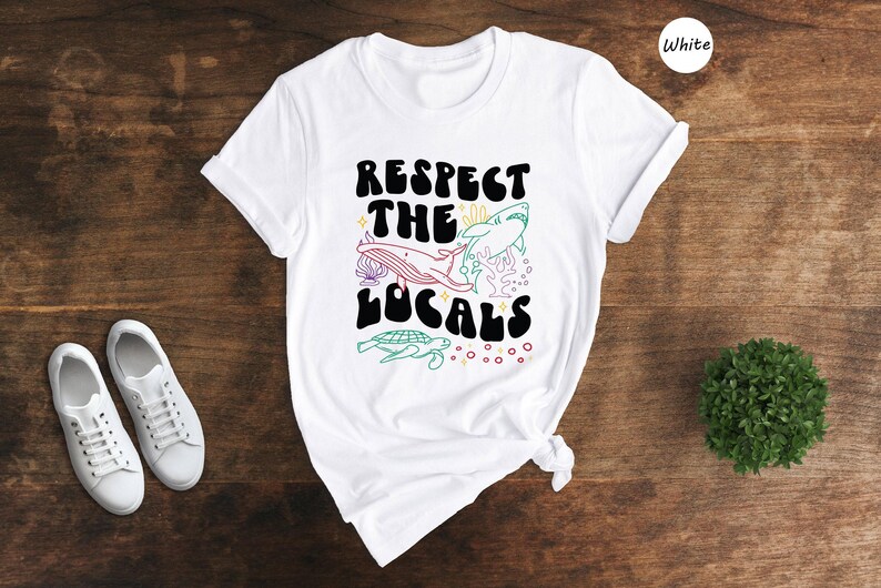 Whale Shark Tshirt Casual Tee, Respect The Locals Print (Unisex XS-XXL, Relaxed Fit, Cotton Blend) imagem 6