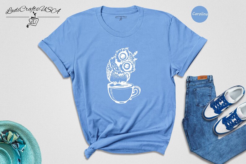 Camiseta de Búho Café - Camiseta de Búho Nocturno - Estampado Animal Nocturno, Mezcla de Algodón, Ropa Casual para el Turno de Noche imagen 4