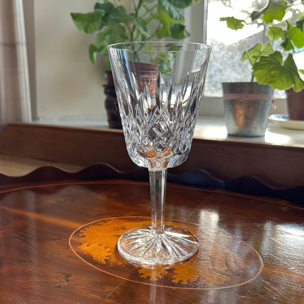 Lismore red wine glass, Waterford Crystal, Ireland vintage 20th C genuine cut crystal glass also for claret, white, etc., engraved H 17.5cm