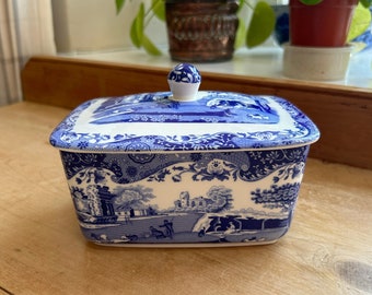 Mantequera grande con tapa Spode Blue Italian, 17 cm de ancho, Inglaterra, 2007