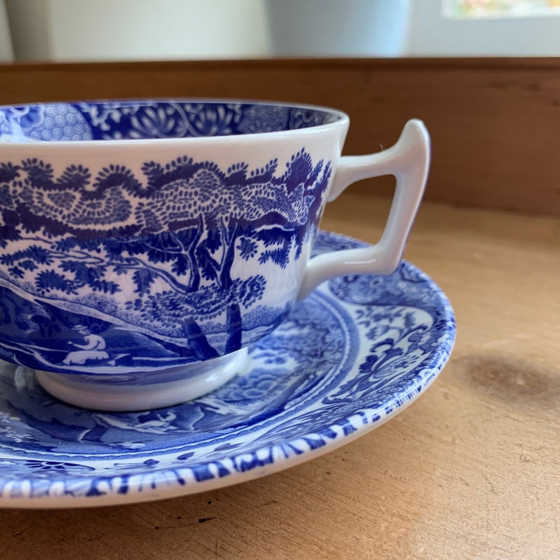 Spode Italian Teacups and Saucers - Thumbnail 4