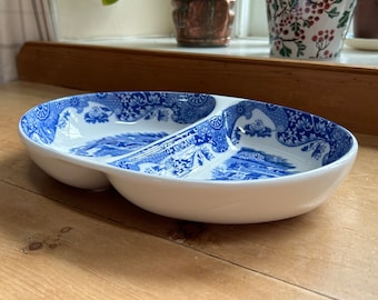 Spode, England vintage 1996 oven to table divided two- or twin-bowl open oval baking and serving dish in Blue Italian pattern W 29cm 11.5in