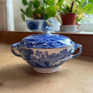 Antik Spode Blå Italiensk Dubbelhanterad Kopp eller Skål med Lock H10,5 cm, England bf1920