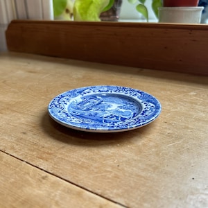 Spode in miniature, England vintage 2000-2005 miniature dinner plate in Blue Italian pattern Width 11cm 4.3in