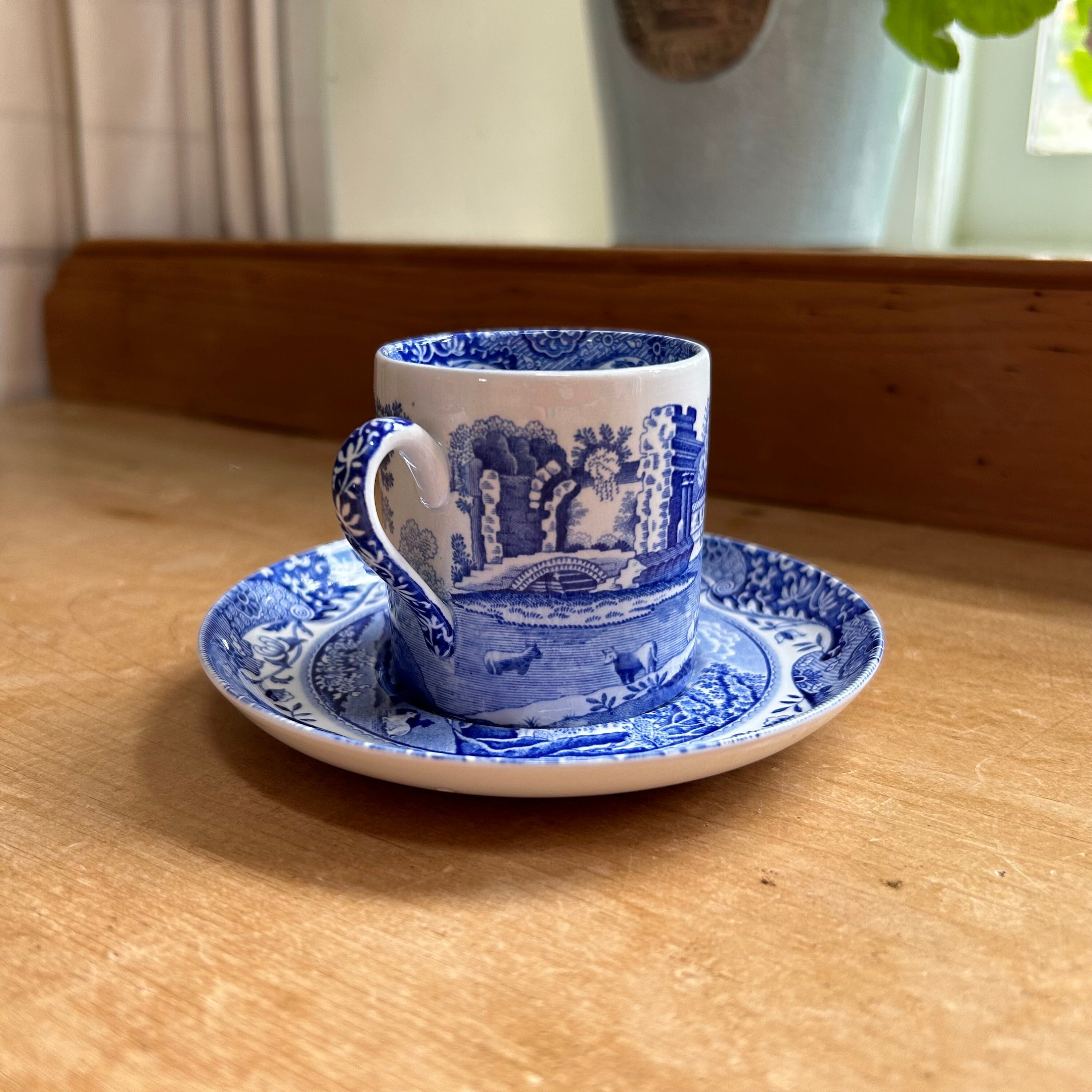 Spode, England Vintage 1976-1999 8.5cl 3floz Demitasse