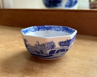 Spode in miniature, England 2004 miniature octagonal fruit bowl or repurposed sugar bowl or sauce boat in Blue Italian pattern W 9.2cm 3.6in