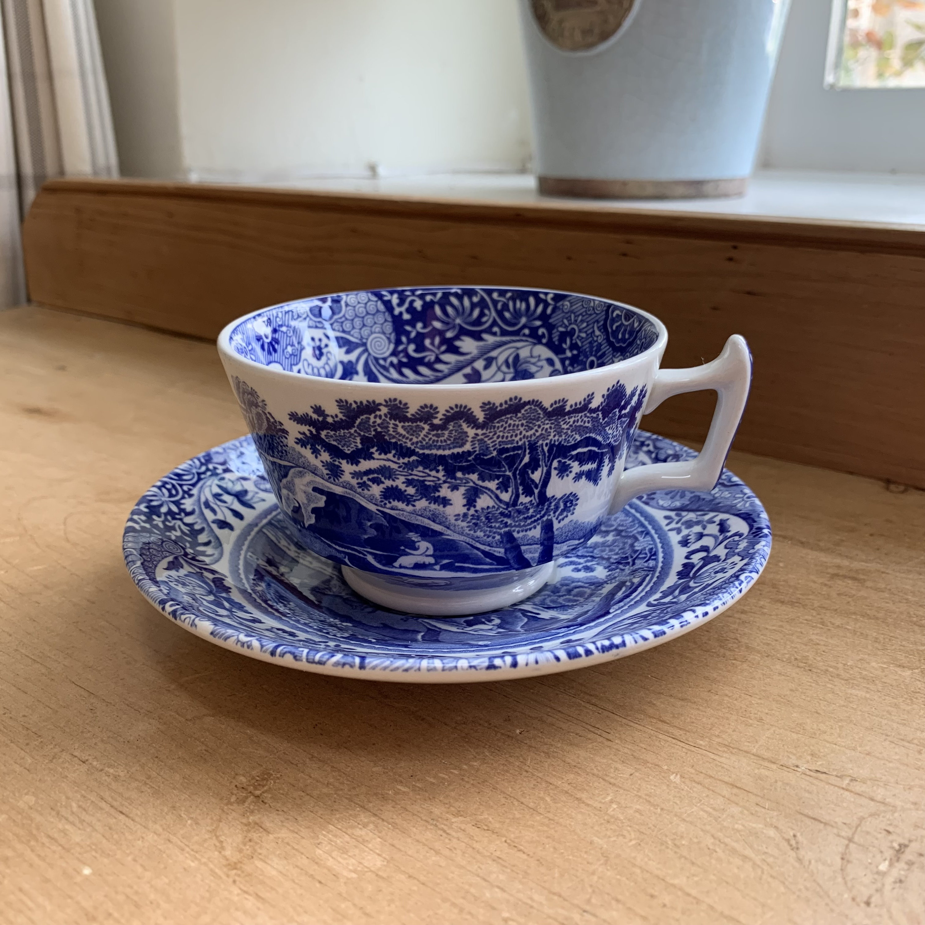 Vintage Spode Blue Italian Standard Teacup and Saucer W14.3cm