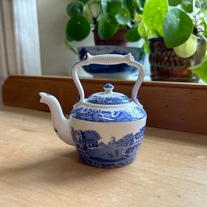Vintage Spode Blue Italian Miniature Kettle H12cm, England 2004