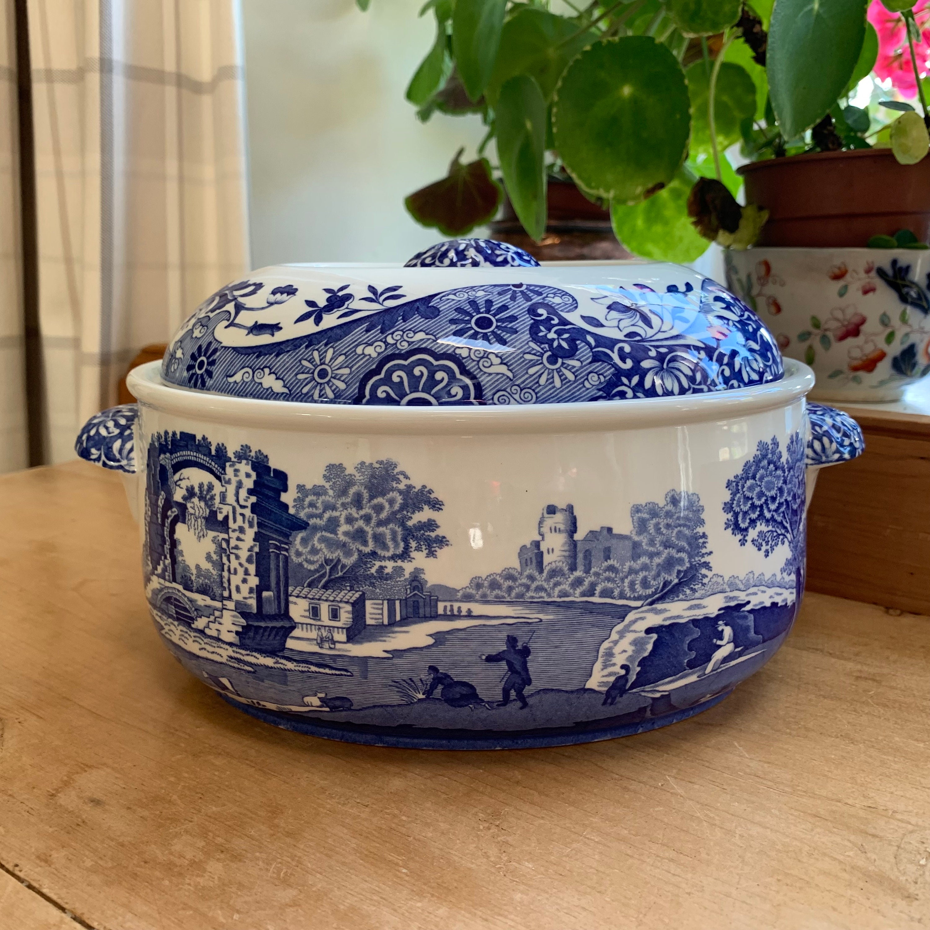 ヴィンテージ スポード ブルーイタリアン オーブン・トゥ・テーブル