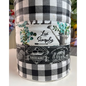 Farmhouse Flower Pot, Buffalo Plaid Planter Pot, Floral Decoupage Tin Can, Upcycled Tin Can, Recycled Can, Home Decor