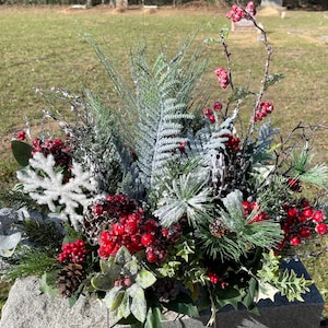 Cemetery Saddle, Grave Saddle, Headstone Saddle, Cemetery Saddle Arrangements, winter Cemetery Saddle, Winter Funeral Arrangement