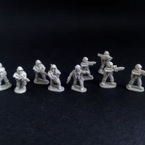 Starship Troopers Infantry. 15 mm. 50 miniatures, large set
