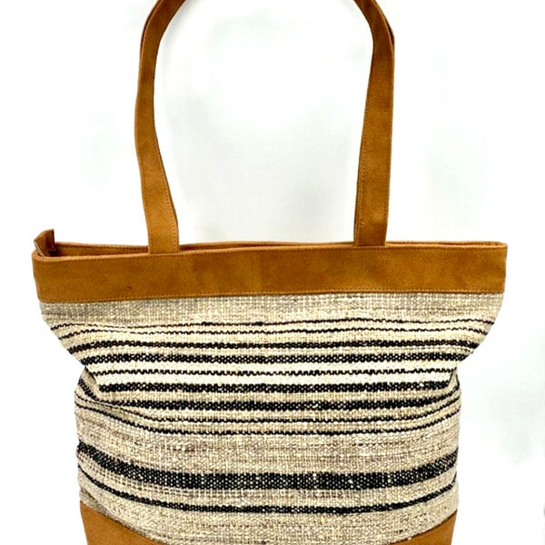 Women leather purse with handwoven | Peruvian suede leather purse | Handwoven Leather Handbags