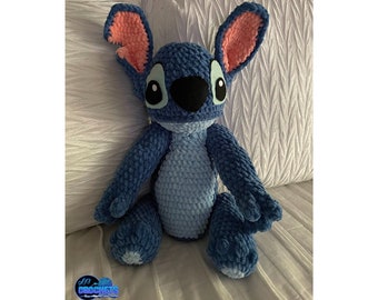 Amigurumi Stitch Inspired Muñeca de peluche / Animal de peluche / Juguete inspirado en la puntada de ganchillo / Regalo