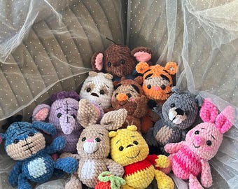 Peluches hechos a mano de Winnie the Pooh, juguete de ganchillo, peluche amigurumi, oso Pooh, Tigger, Piglet, Eeyore, conejo, regalo para baby shower, decoración de guardería