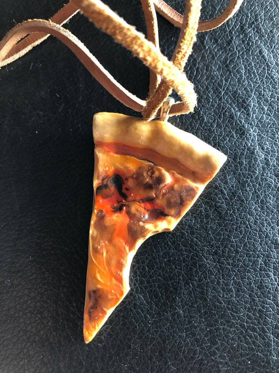 Vintage Pizza Necklace 1960s - image 2