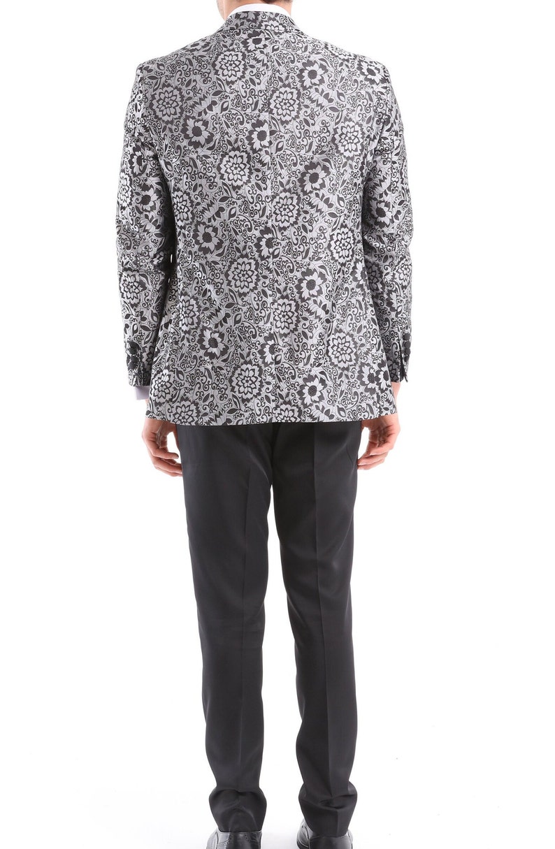 Get Grey Tuxedo Suits for Men
