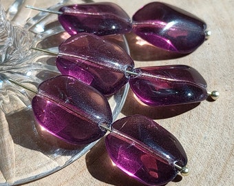 20/50 donkerpaarse Tsjechische glaskralen, 14x10mm transparante geperste kralen, onregelmatig ovaal, sieraden maken kralen, Boho glaskralen